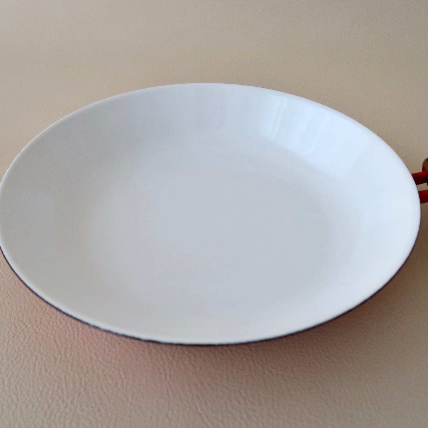 <UNUSED> Old ARABIA 8 inch Enamel Omlet Pan